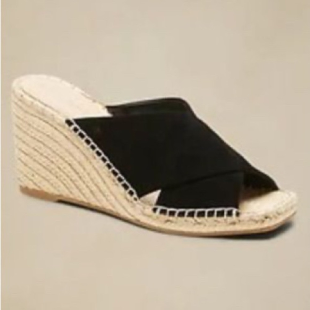 Banana Republic Espadrille Wedge - Size 6